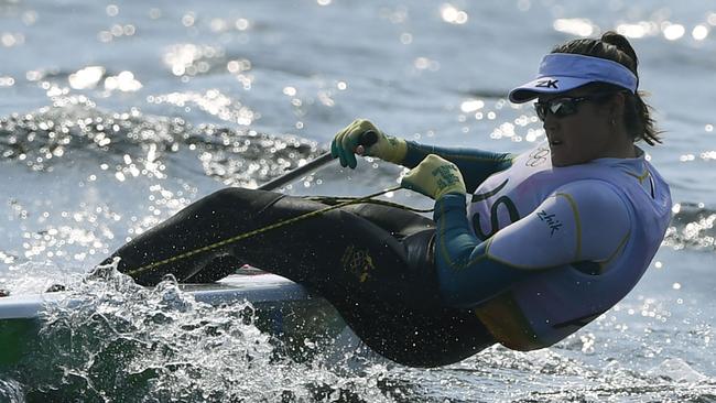 Australia's Ashley Stoddart sails during the Laser Radial Women sailing race on Marina da Gloria in Rio de Janeiro during the Rio 2016 Olympic Games on August 8, 2016. / AFP PHOTO / WILLIAM WEST