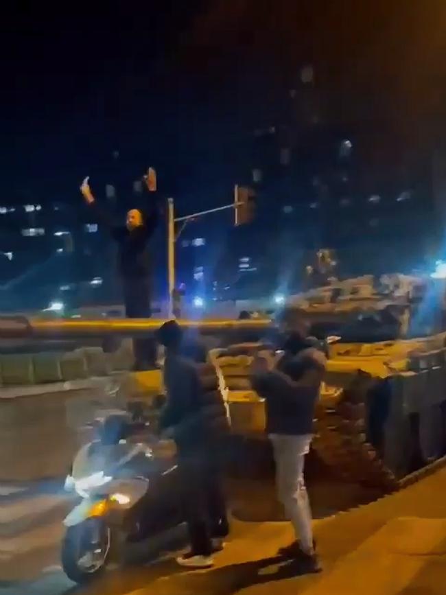 An abandoned military tank at Umayyad Square in Damascus, left by Syria's army. Picture: