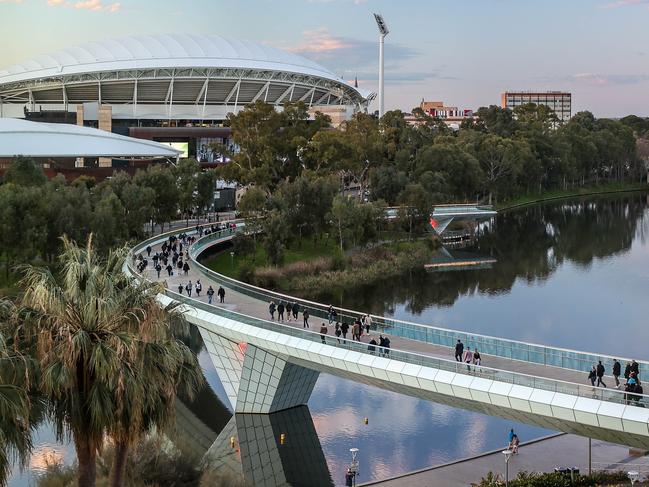 Future ADLViews from Convention Centre and Adelaide Oval of RiverBank and Adelaide OvalPictures/Russell Millard