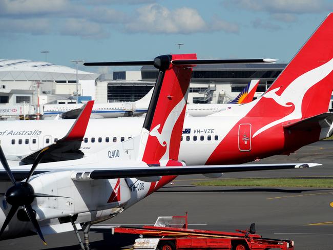 Qantas flight QF94: Engine to be replaced on A380 | Herald Sun