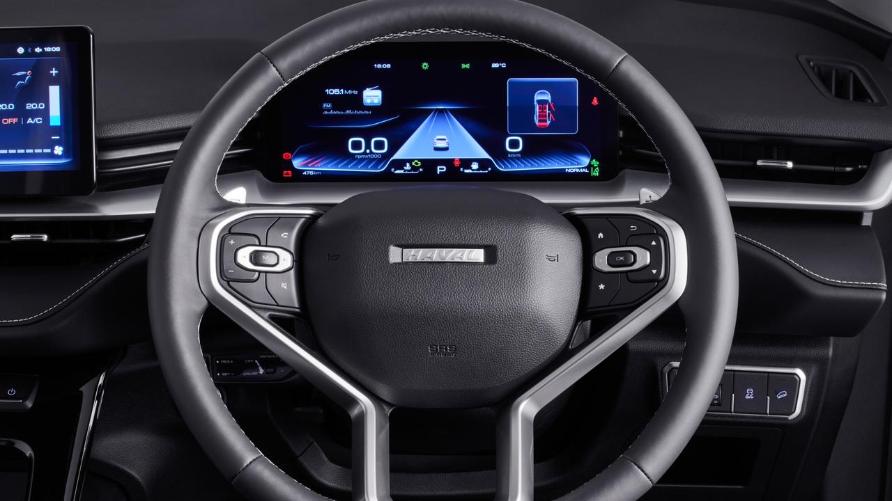 Saftey features include radar cruise control and functionality which showcases to the driver what cars and trucks are around the Haval H6.