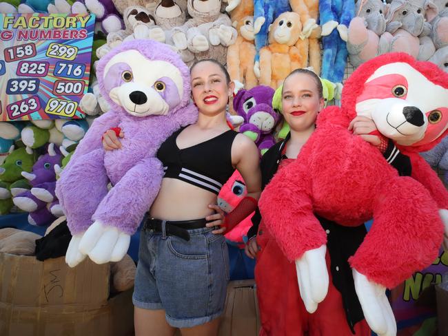 Huge crowds for the first day of the Gold Coast Show. Kristabella Baldwin 11 and Ashlee Lewis 11 with stuffed toys. Picture Glenn Hampson