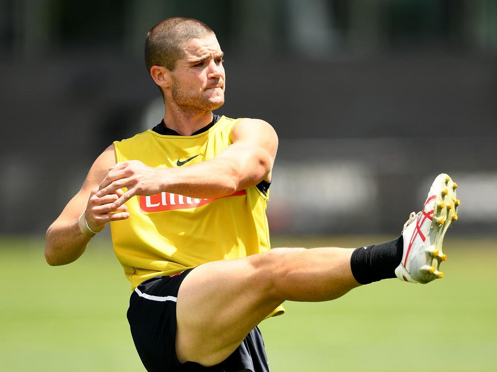 MELBOURNE, AUSTRALIA – FEBRUARY 07: Lachie Sullivan of the Magpies kicks during a Collingwood Magpies AFL training session at AIA Centre on February 07, 2024 in Melbourne, Australia. (Photo by Josh Chadwick/Getty Images)