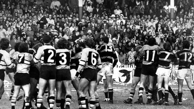 The 1973 grand final resembled a back alley brawl.