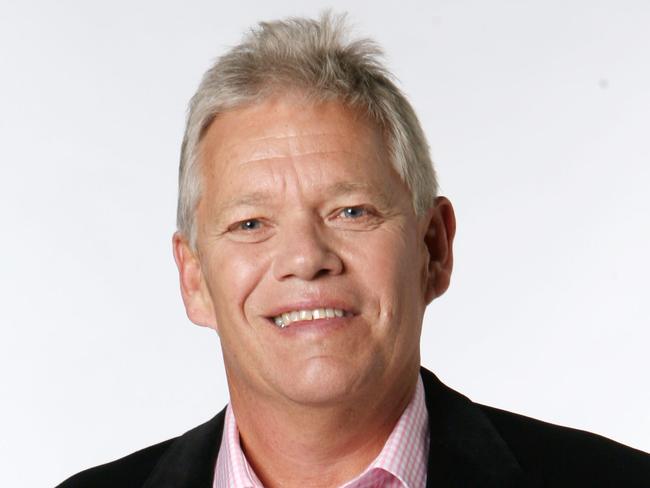 Paid Content Staff Dinkus. HWT staff. Headshot. Jon Anderson