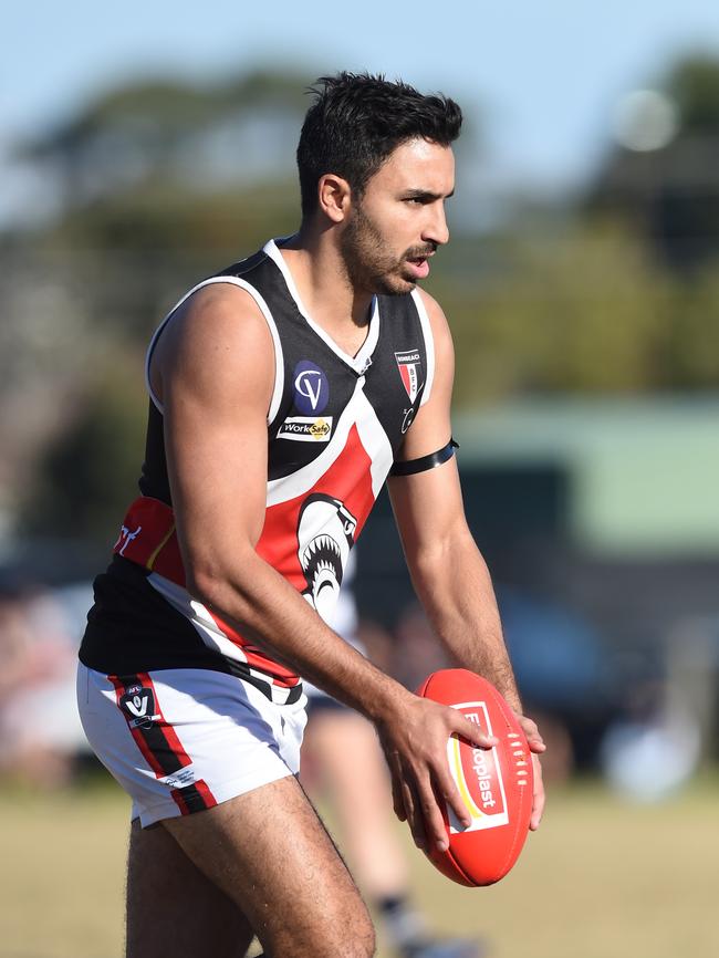 Bonbeach’s Trent Dennis-Lane booted seven goals.