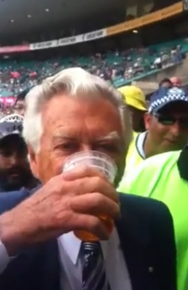 Bob Hawke sculled a beer given to him by a bystander at the SCG in 2012.