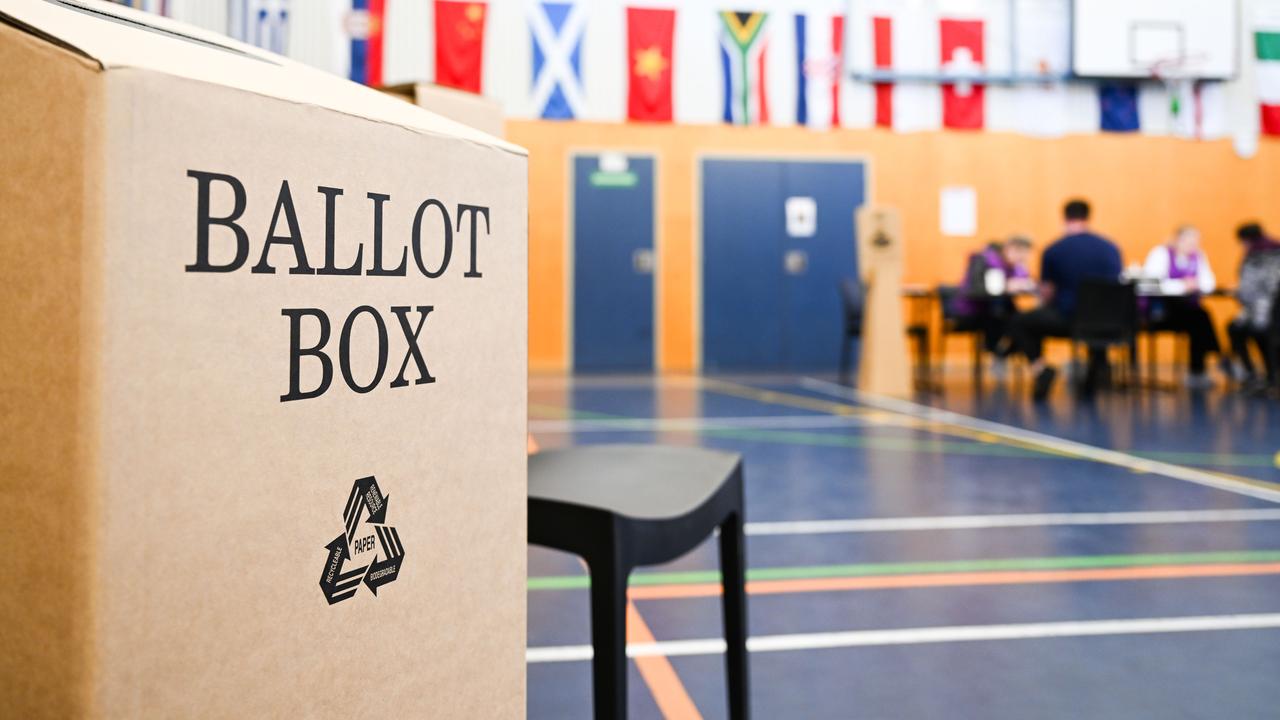 Voice referendum fails before polls close news .au