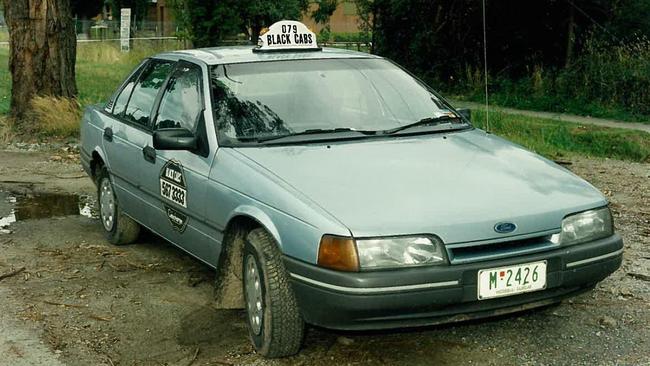 Police released an image of murdered man Emanuel Sapountzakis' cab – he was seen driving the vehicle the night of his murder in 1993.