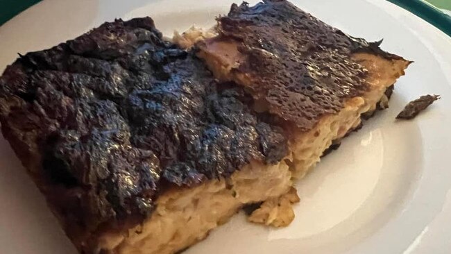 Louise Jolly shared the meal her son-in-law received at Murray Bridge Hospital. Picture: Facebook