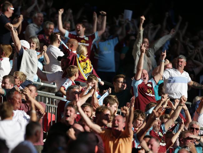 Tottenham v Burnley video, highlights: goals, Harry Kane, Chris Wood ...