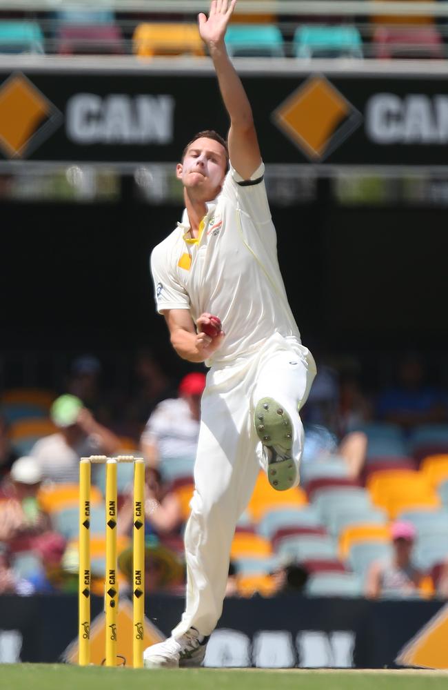 Australia v India 2014: Josh Hazlewood takes five wickets, could ...