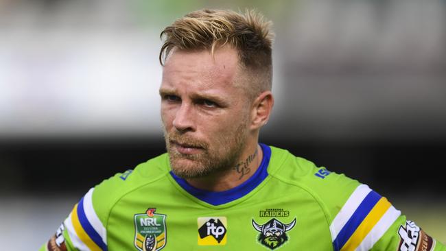 Blake Austin of the Raiders reacts after loosing the Round 3 NRL match between the Canberra Raiders and the Warriors at GIO Stadium in Canberra, Saturday, March 24, 2018. (AAP Image/Lukas Coch) NO ARCHIVING, EDITORIAL USE ONLY