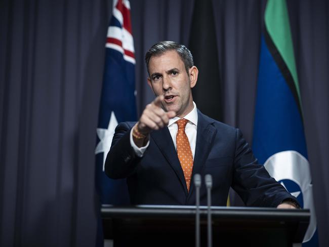 CANBERRA, AUSTRALIA - NewsWire Photos JULY 27th, 2022: The Treasurer Jim Chalmers spoke to the media at press conference in Parliament House in Canberra.Picture: NCA NewsWire / Gary Ramage