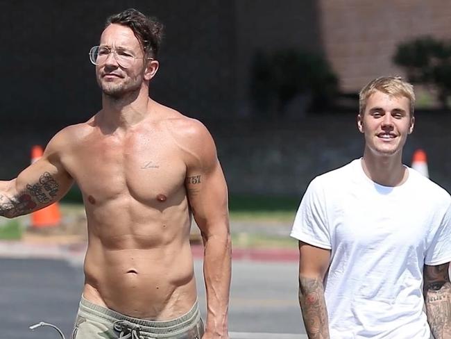 Carl Lentz, a former Hillsong pastor, with Justin Bieber. Picture: Vanity Fair/FX