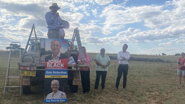 Dubbo residents attended a public forum to discuss the location of the proposed rehabilitation centre on Spears Drive announced late February.