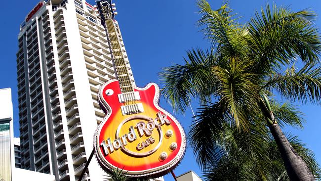 The Glitter Strip’s heart won’t be quite the same without Hard Rock Cafe’s Guitar.