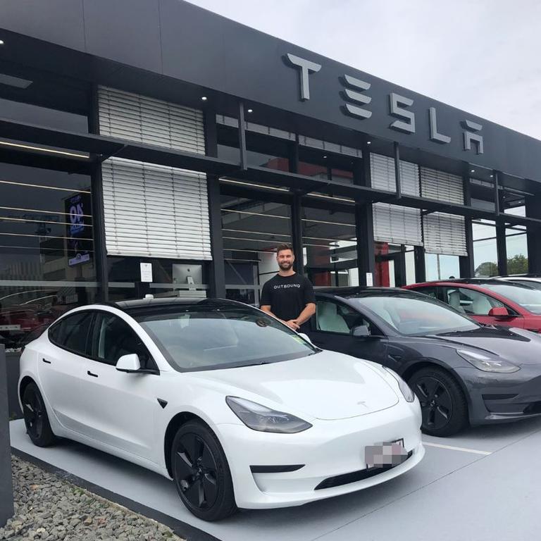 Outbound installed a Tesla Model 3 at Mantra at Sharks at Southport and is now considered one of the hotel’s amenities – just like its gym, bar or concierge.