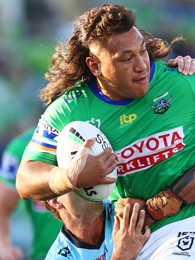 Josh Papalii’s long locks (Photo by Mark Nolan/Getty Images)