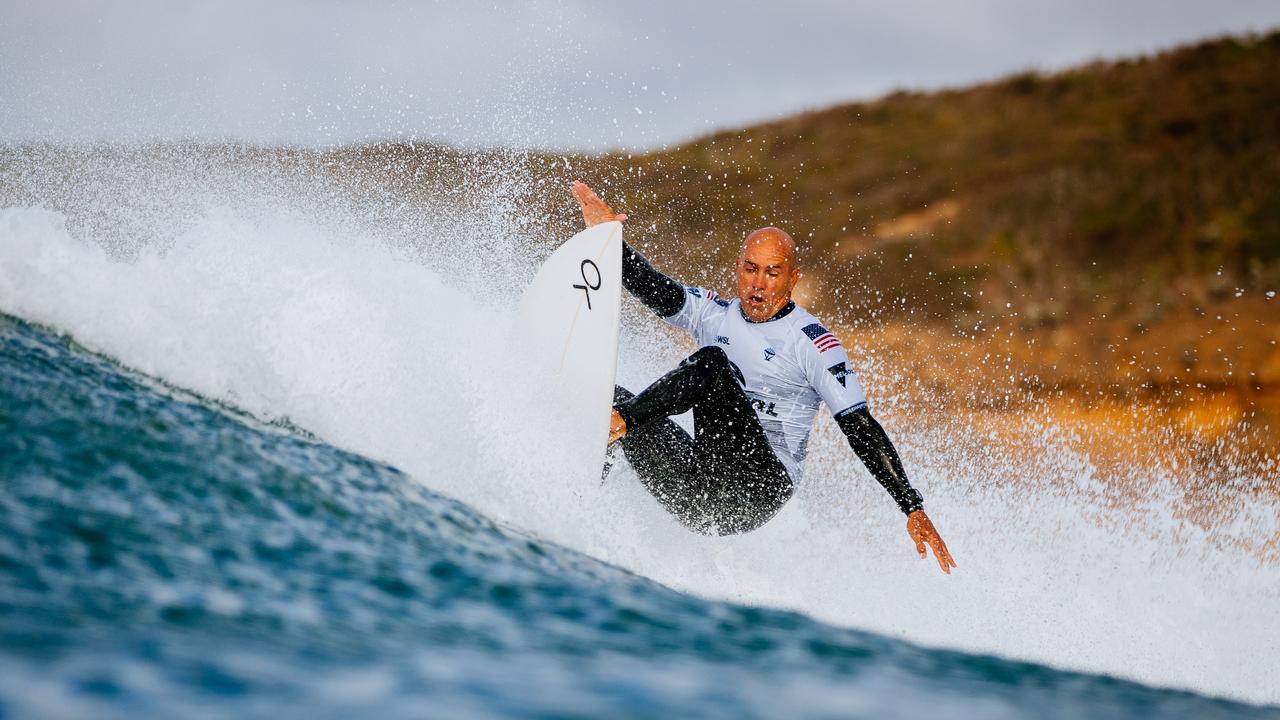 Rip Curl Pro Kelly Slater wins opening heat in his 27th event at Bells