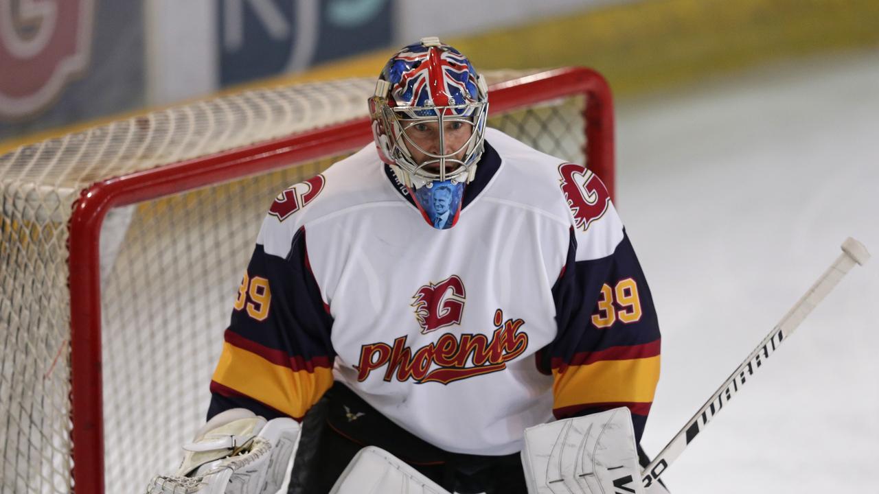 Petr Cech was named man of the match in his pro ice hockey debut