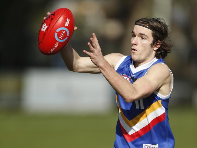 Mitch Mellis in action for Eastern Ranges. Picture: Valeriu Campan