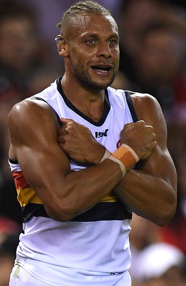 Ellis-Yolmen played his first AFL game in 564 days against Essendon in Round 1.