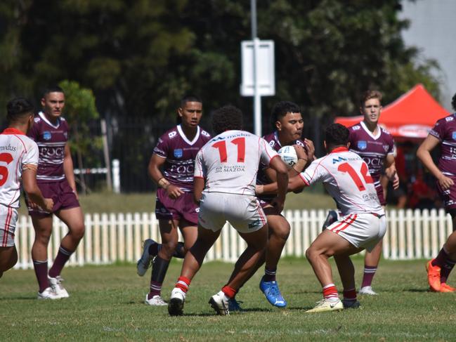 Simon Sisifa runs at Xavier Ndaira. Picture: Sean Teuma/NewsLocal