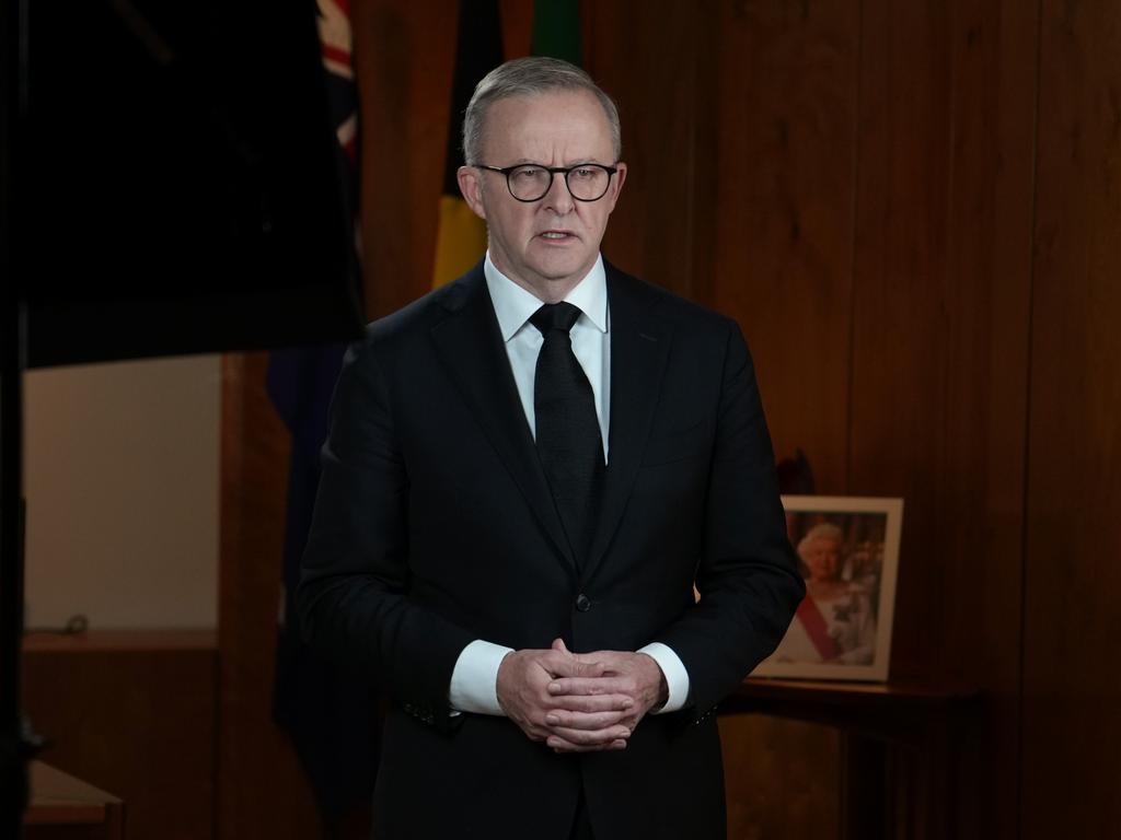 Mr Albanese said the Queen’s death marked the end of an era. Picture: PMO