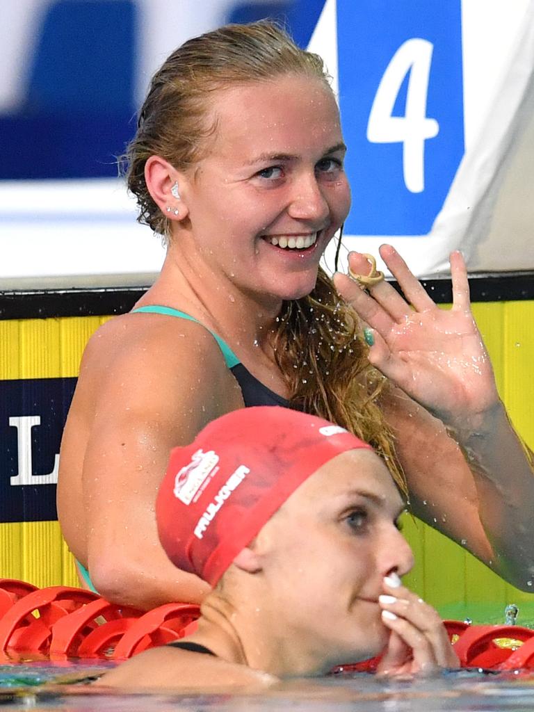 Ariarne Titmus (right) after winning the women’s 400m freestyle final. Picture: AAP/Darren England