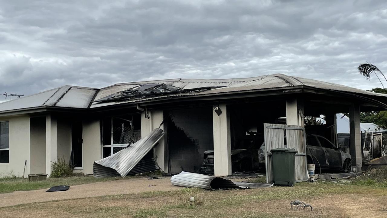 Kelso house fire investigated by police Townsville Bulletin