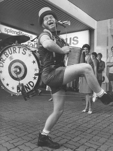 One-man-band Dr. Burts performs at the Royal Darwin Show. Article Published: 22/7/1994.