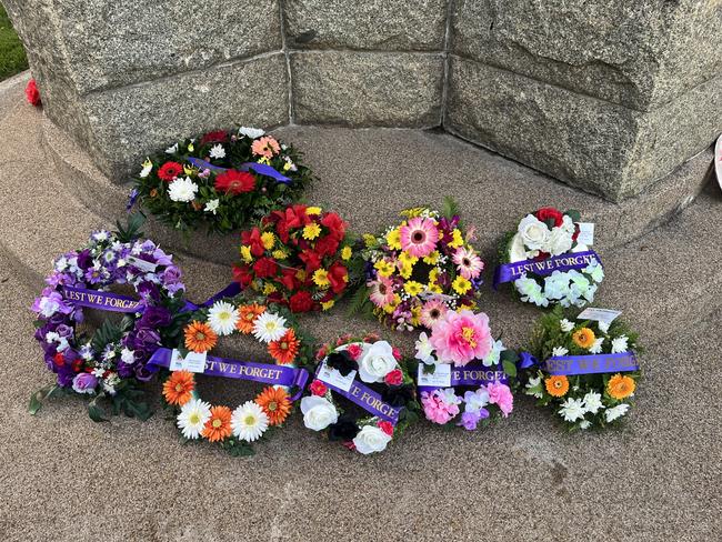 Wreaths laid at the cenotaph at Maryborough.