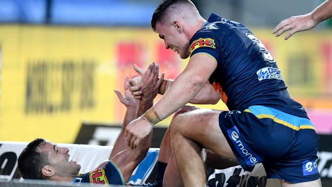 Beau Fermor scores the match winner for the Titans to break their drought at home. Picture: Getty Images.