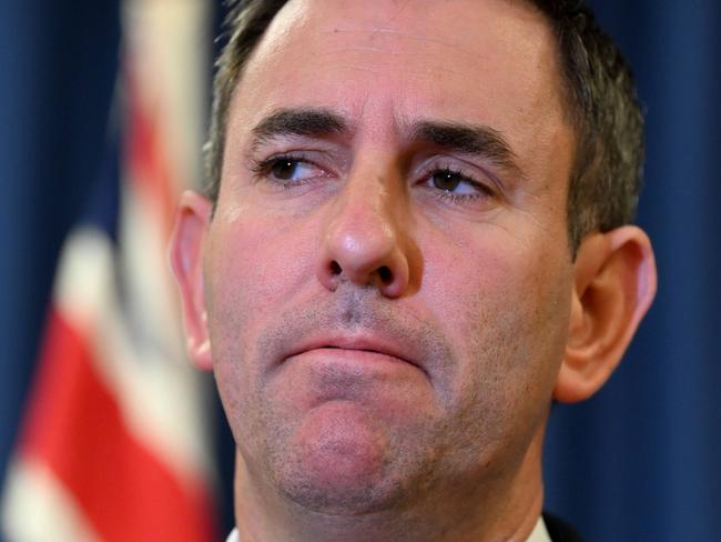 BRISBANE, AUSTRALIA - NewWire Photos - JUNE 7 ,2022.Federal Treasurer Jim Chalmers speaks during a press conference in Brisbane. Mr Chalmers commented on the recent interest rate rise announced by the Reserve Bank.Picture: NCA NewsWire / Dan Peled