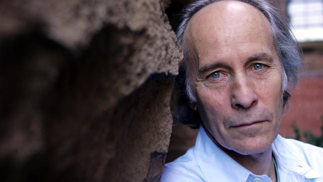 American novelist Richard Ford wrote the stories of his mother and father 30 years apart.