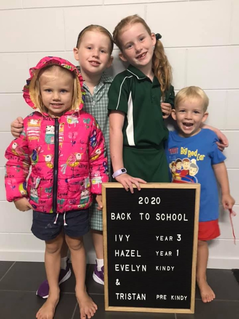 73 PHOTOS: Far North parents mark back to school day | The Cairns Post