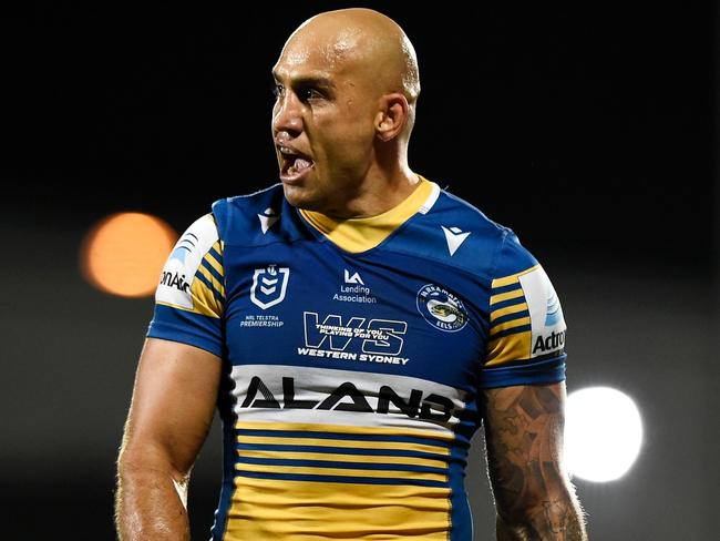 MACKAY, AUSTRALIA - SEPTEMBER 18: Blake Ferguson of the Eels looks on during the NRL Semifinal match between the Penrith Panthers and the Parramatta Eels at BB Print Stadium on September 18, 2021 in Mackay, Australia. (Photo by Matt Roberts/Getty Images)