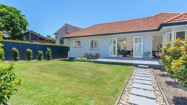 REAL ESTATE: 72 Spence Rd, Wavell Heights