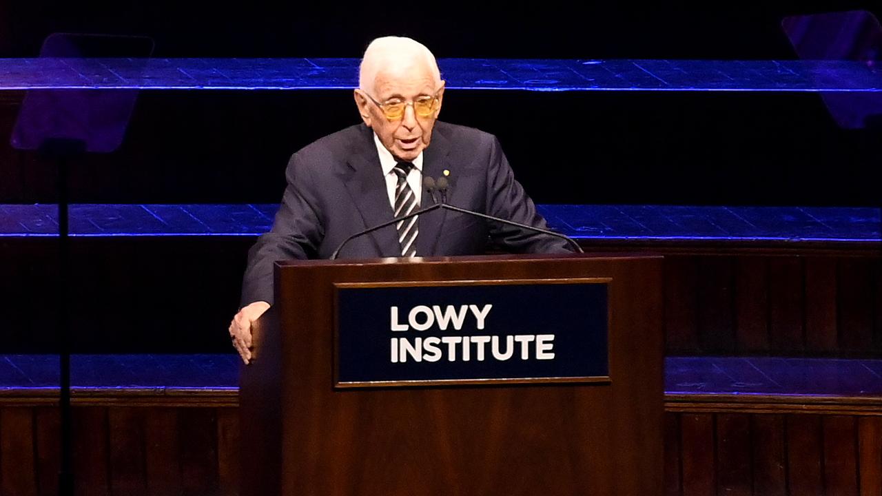 Sir Frank Lowy is still making waves in the property market. Picture: NCA NewsWire / Jeremy Piper