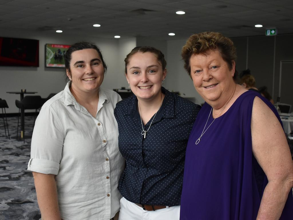 Anne, Amy and Rebecca Riddell at the Grafton District Services Club 2021 Melbourne Cup Luncheon.