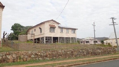 Dwelling next to the old church in Mount Morgan.