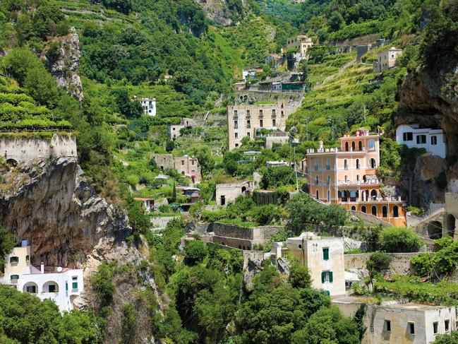 Cucina di Amalfi by Ursula Ferrigno, published by Hardie Grant Books.