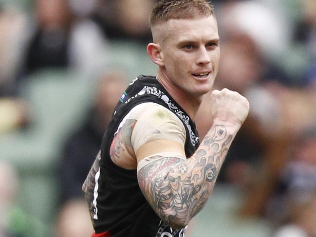 Dayne Beams of the Magpies celebrates a goal during the Round 11 AFL match between the Collingwood Magpies and the Fremantle Dockers at the MCG in Melbourne, Saturday, June 1, 2019. (AAP Image/Daniel Pockett) NO ARCHIVING, EDITORIAL USE ONLY