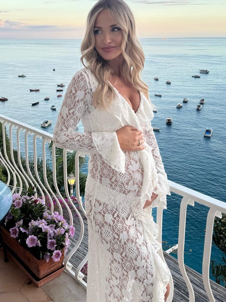Lucy Burgess revealed the news during her holiday to Capri. Image: Instagram