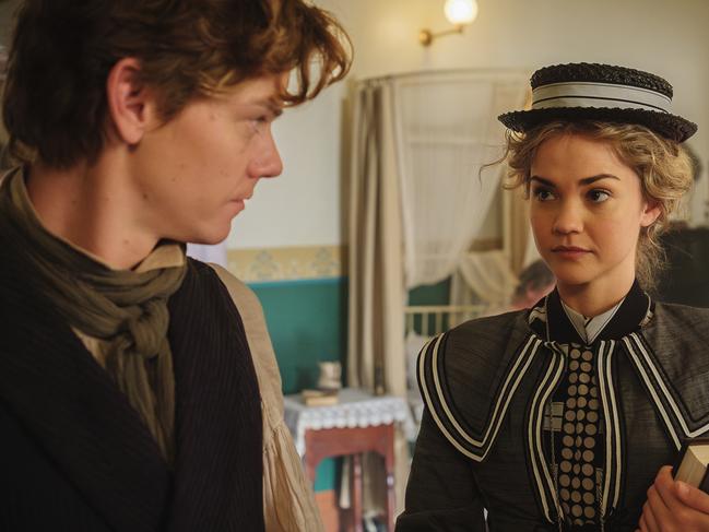 Thomas Brodie-Sangster and Maia Mitchell in season one of The Artful Dodger.