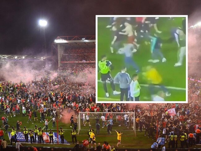 Fans stormed the field. Photo: Michael Regan, Getty, Sky Sports.