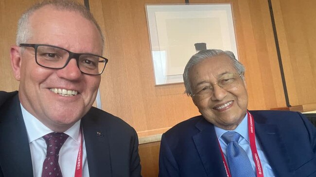 Scott Morrison shared a selfie of himself with former Malaysian prime minister Mahathir Mohamad. Picture: Facebook/scottmorrisonmp