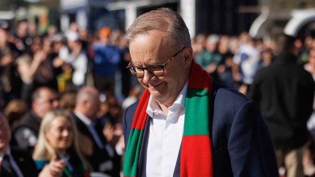 Australian Prime Minister Anthony Albanese paid tribute to cricketer Allan Border on Saturday. Picture: David Swift/Weekend Telegraph