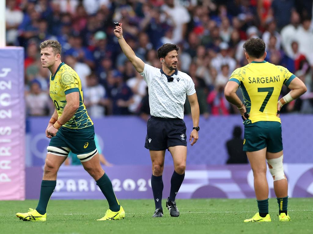 Nick Malouf is shown a red card by referee Jeremy Rozier during the bronze medal match between Team South Africa and Australia at Stade de France. Picture: Getty Images